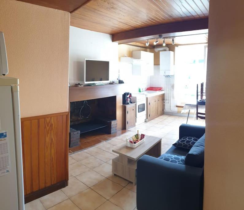Appartement Plein Sud Au Rdc Avec Terrasse Et Parking Bagnères-de-Bigorre Eksteriør bilde